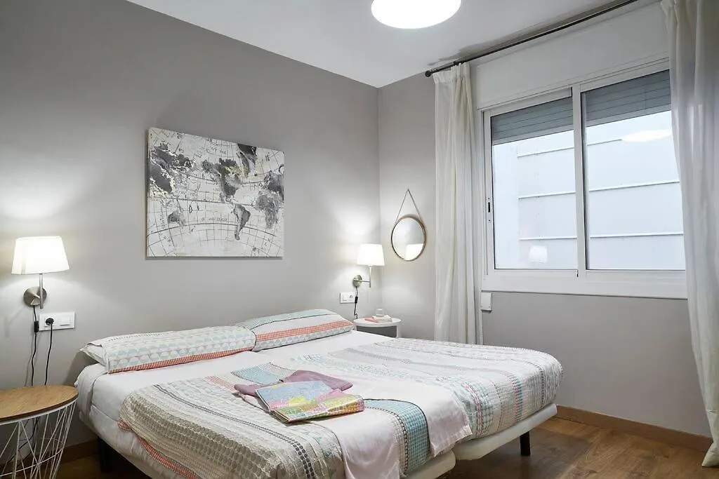 Bebarceloner Eixample Apartments - 2 Bedrooms Barcelona